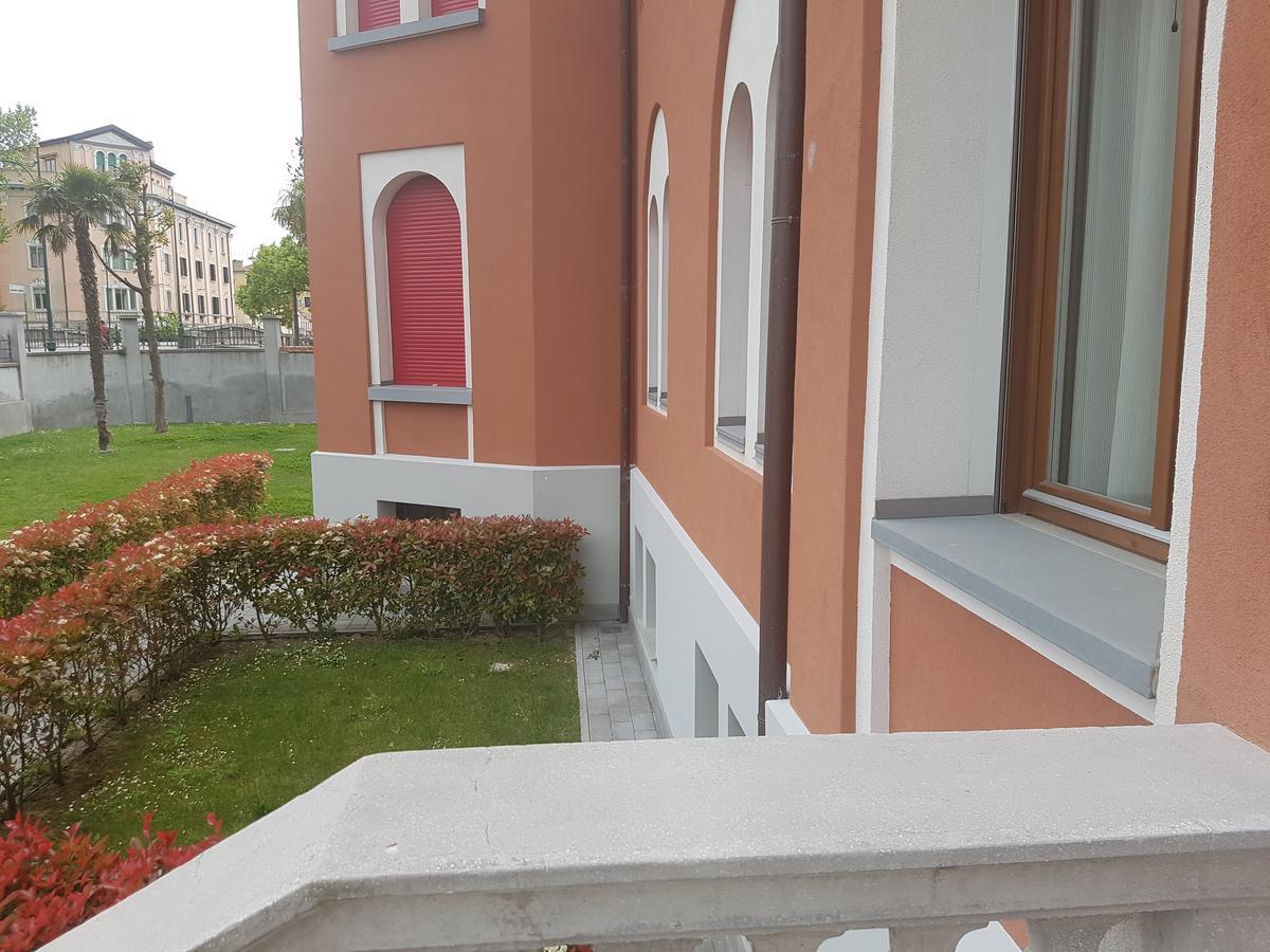 La Fontaine Aparthotel 4*